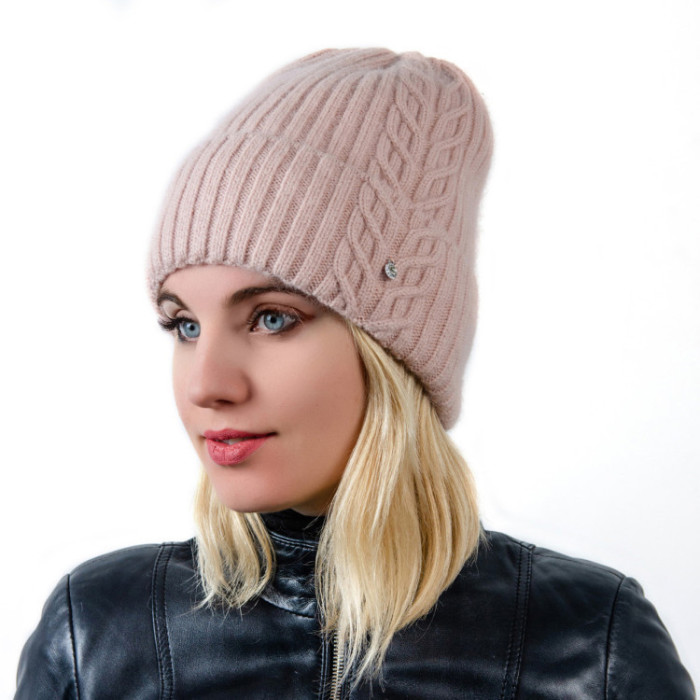 Malisa Gabrielle hat (w) light powder